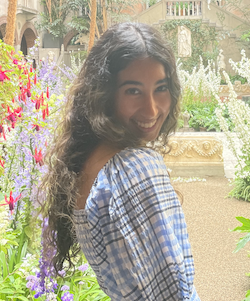 Divya Bhardwaj pic